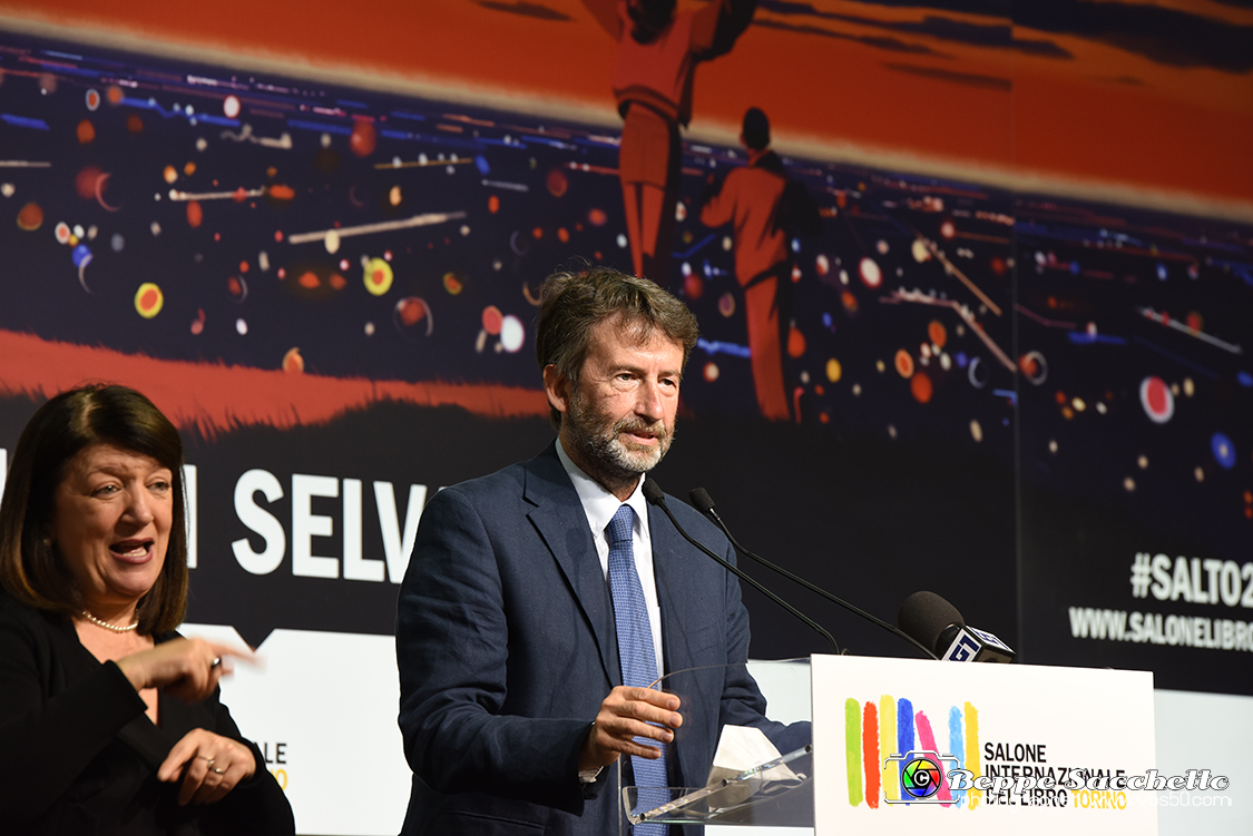 VBS_8613 - Salone del Libro 2022  XXXIV edizione - 19 Maggio 2022.jpg